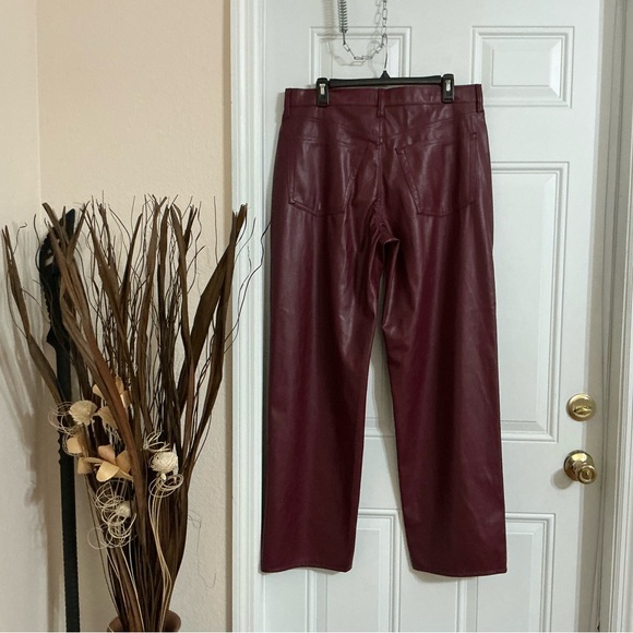 Universal Thread Women’s Burgundy Mid-Rise Faux Leather Baggy Pants Size 12R - Picture 6 of 9